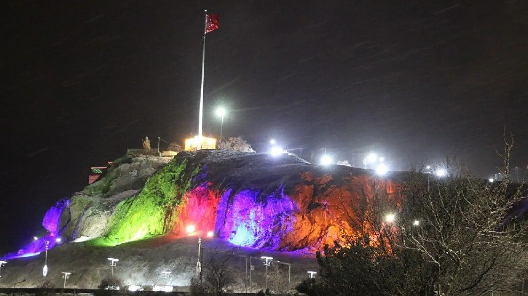 Karla kaplanan Harput'ta görsel şölen
