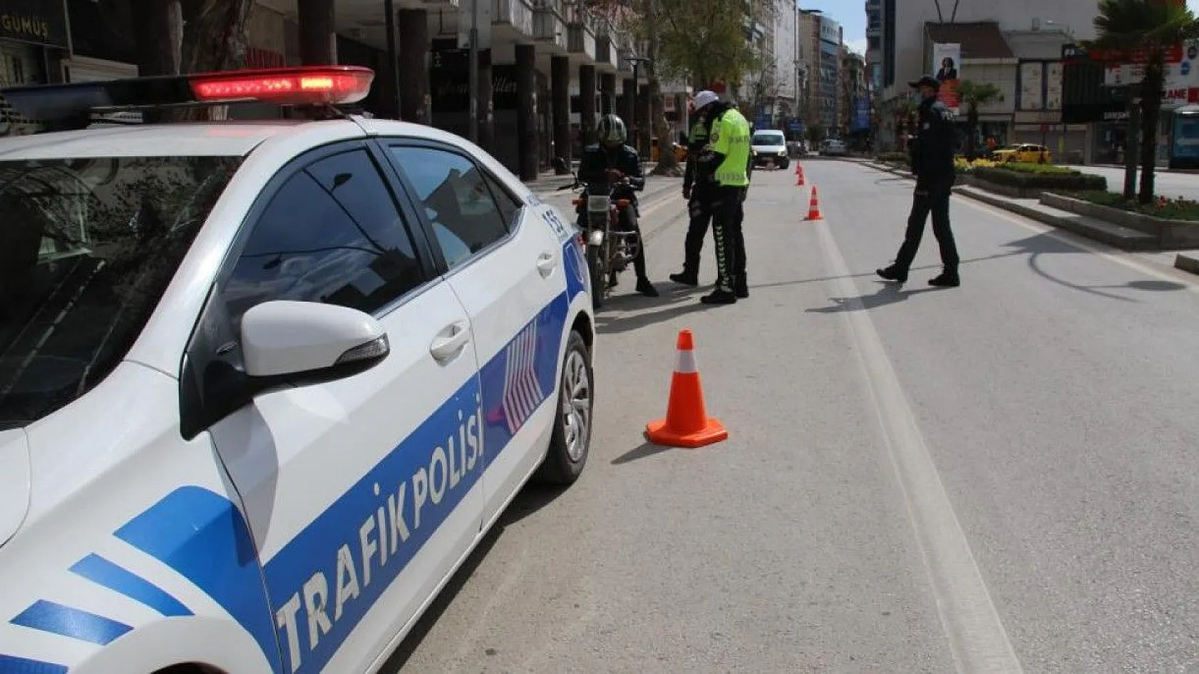 Elazığ'da yeniden kısıtlama sessizliği