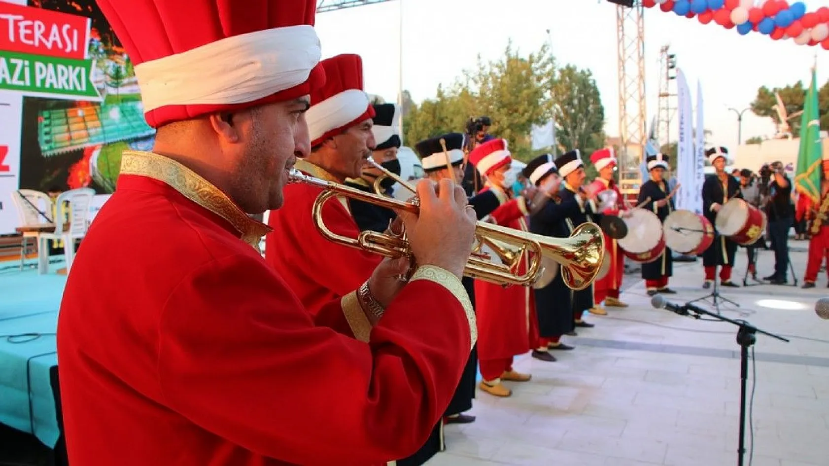 Cam Seyir Terası açıldı