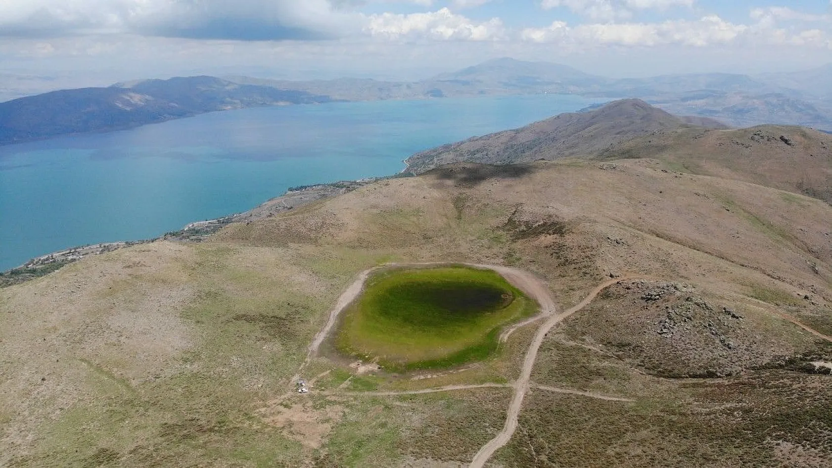 Kalp Gölü tamamen kurudu