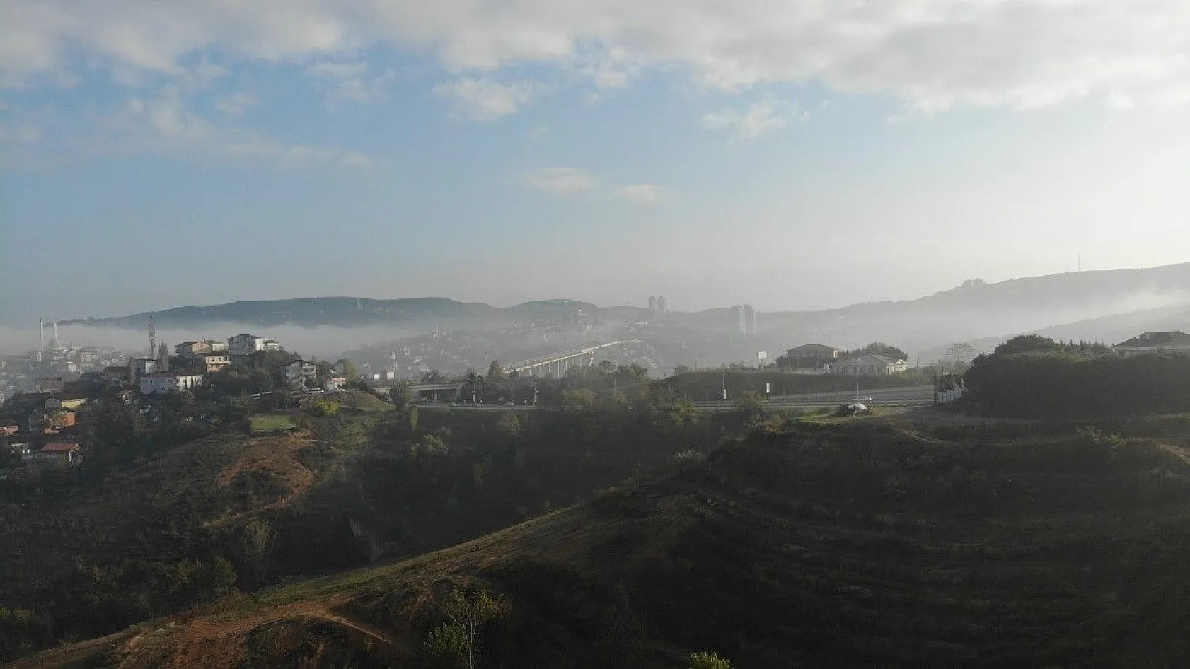 Sisler altında kalan İstanbul havadan görüntülendi