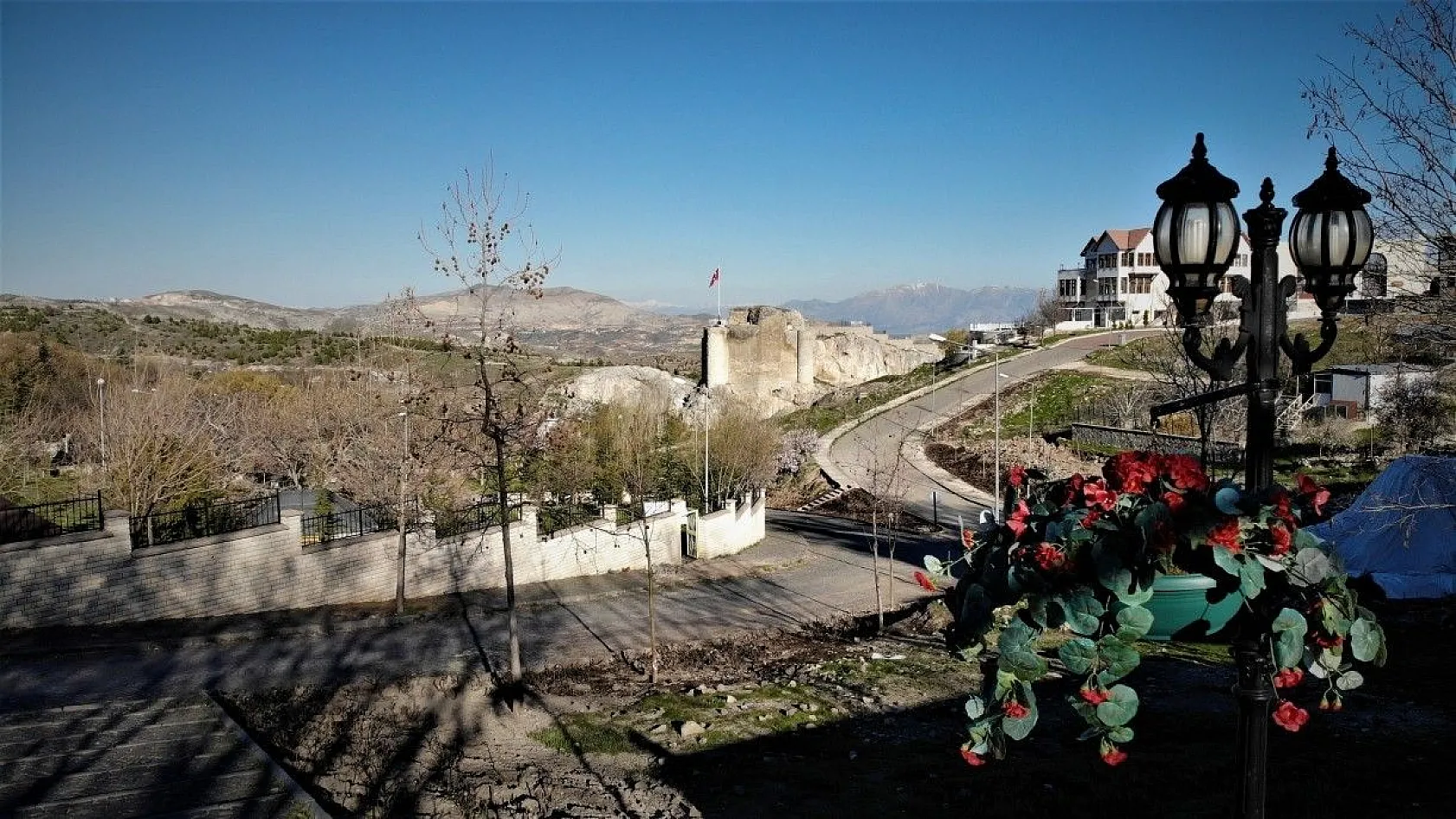 Elazığ'ın tarihi mahallesi boş kaldı!