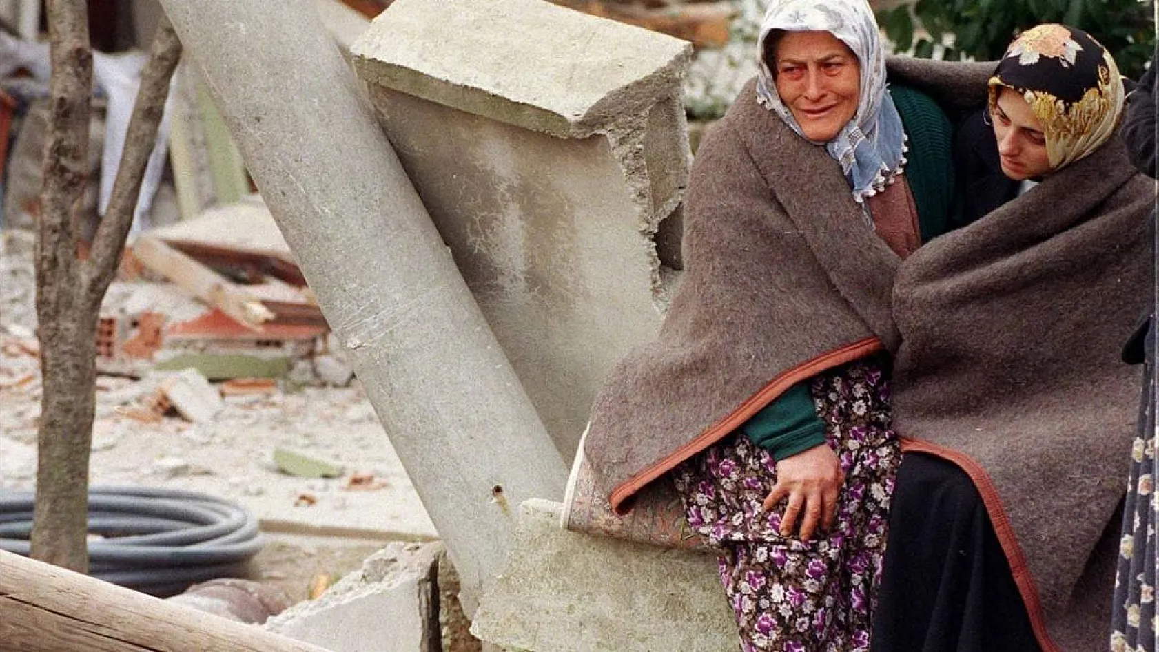 Düzce depreminin üzerinden 22 yıl geçti!