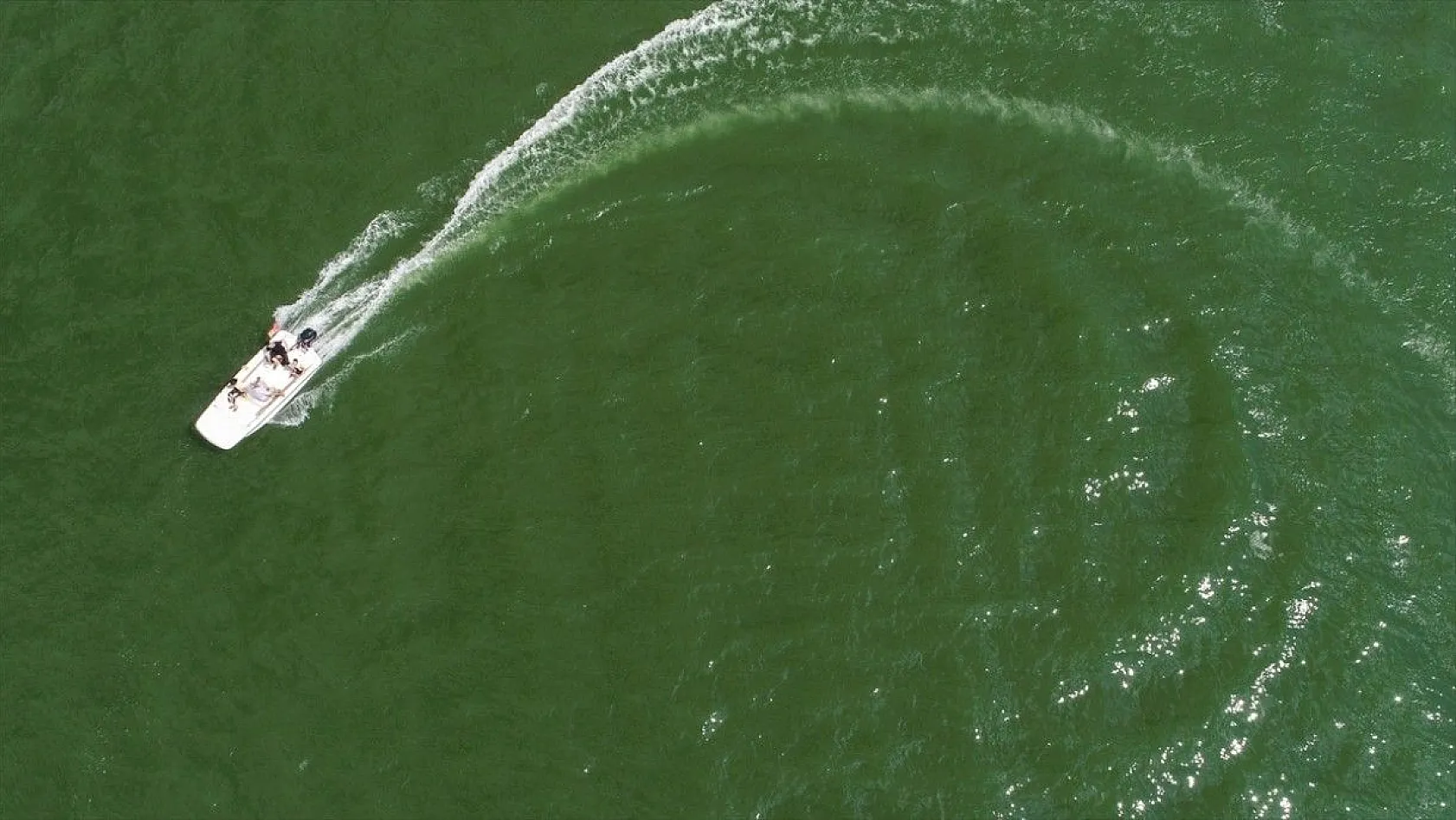 Aşağı İçme köyü doğal güzelliğiyle ilgi görüyor