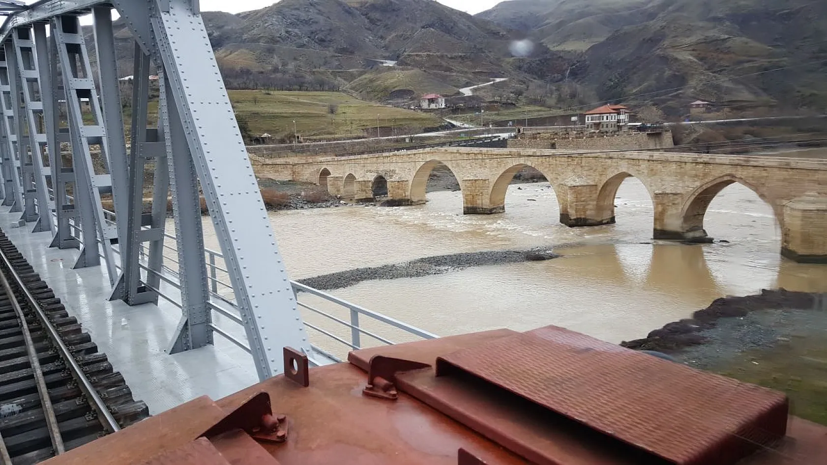 Van Gölü Ekspresi'yle masalsı yolculuk