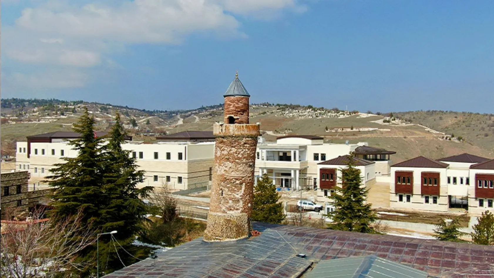 Ulu Cami turistlerin gözdesi olmaya devam ediyor