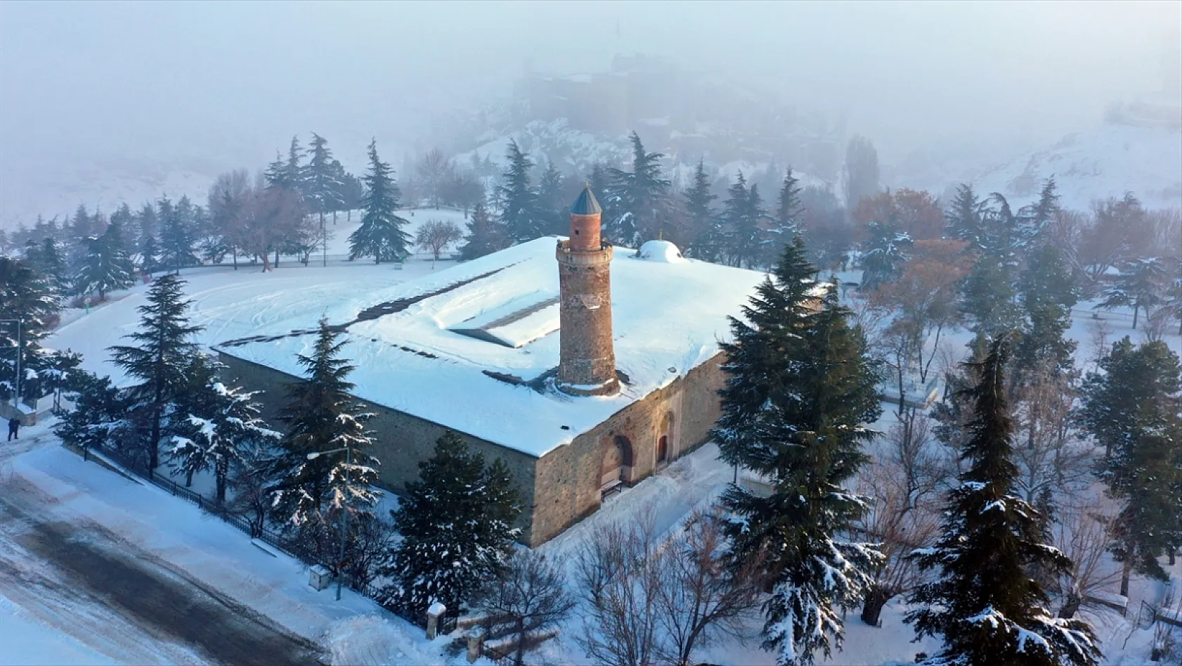 Medeniyetler beşiği Harput'ta görsel şölen