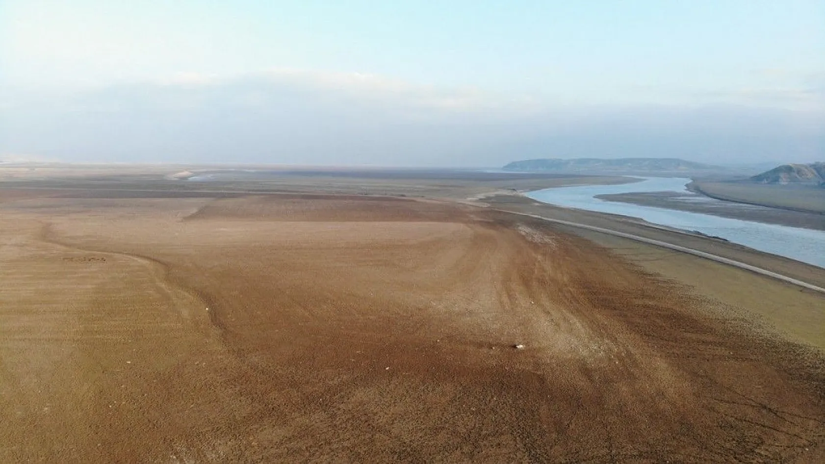 Murat Nehri dereye döndü