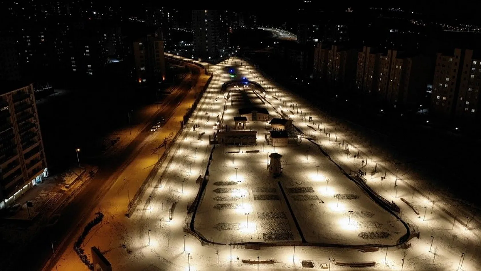 Elazığ'da kar kartpostallık görüntüler oluşturdu