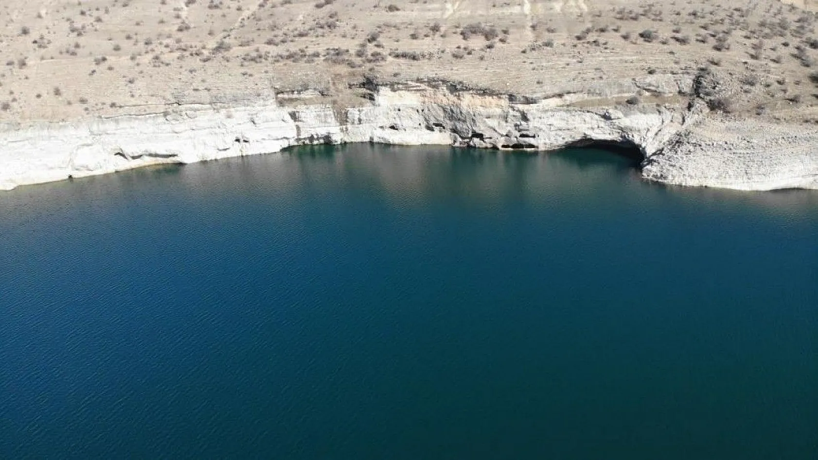 Sular çekildi Hastek Kalesi gün yüzüne çıktı
