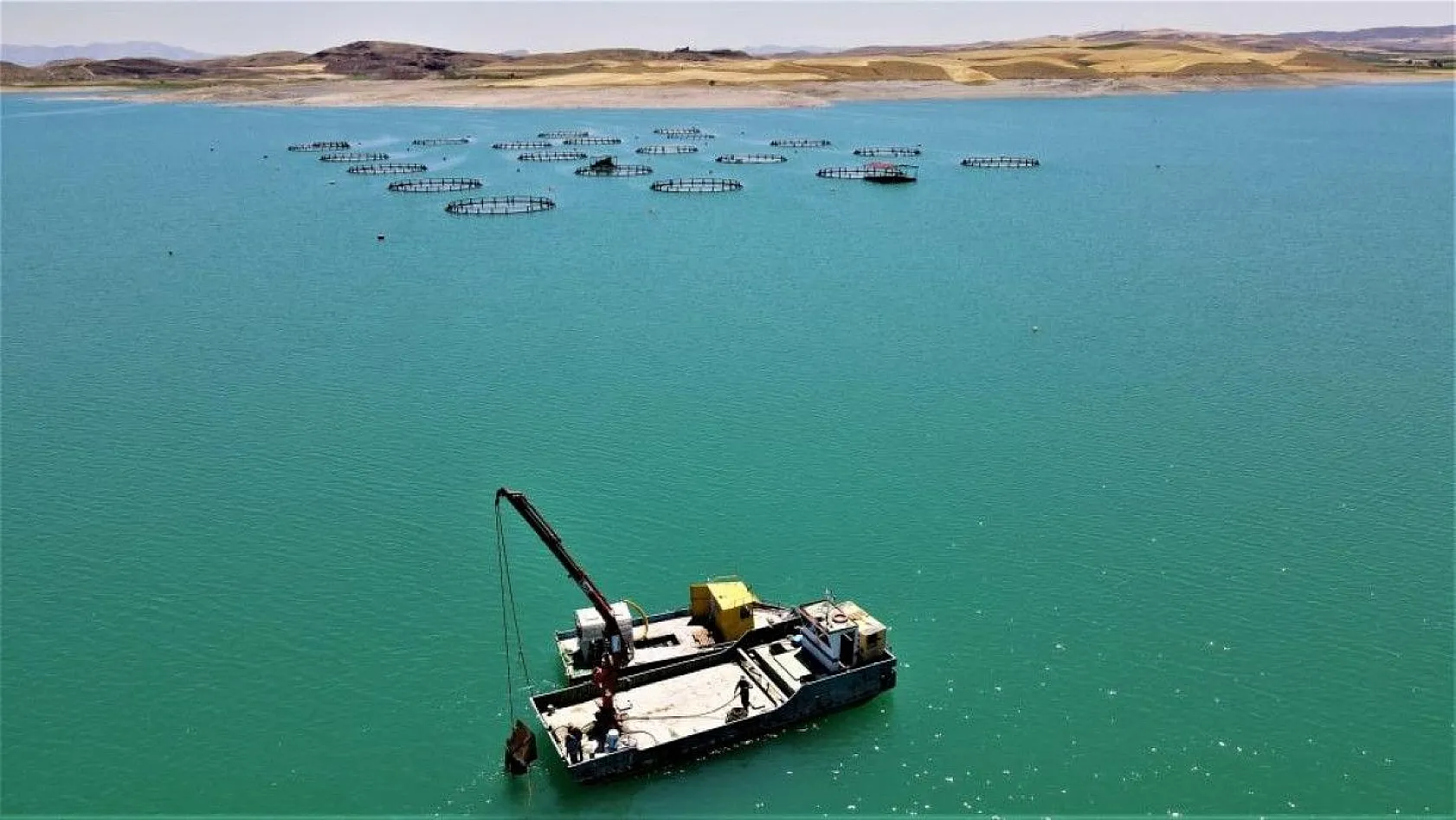 Yarımada olan Elazığ, dalış tutuklarının dikkatini çekiyor