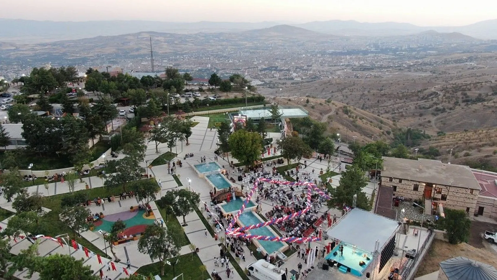 Cam Seyir Terası açıldı