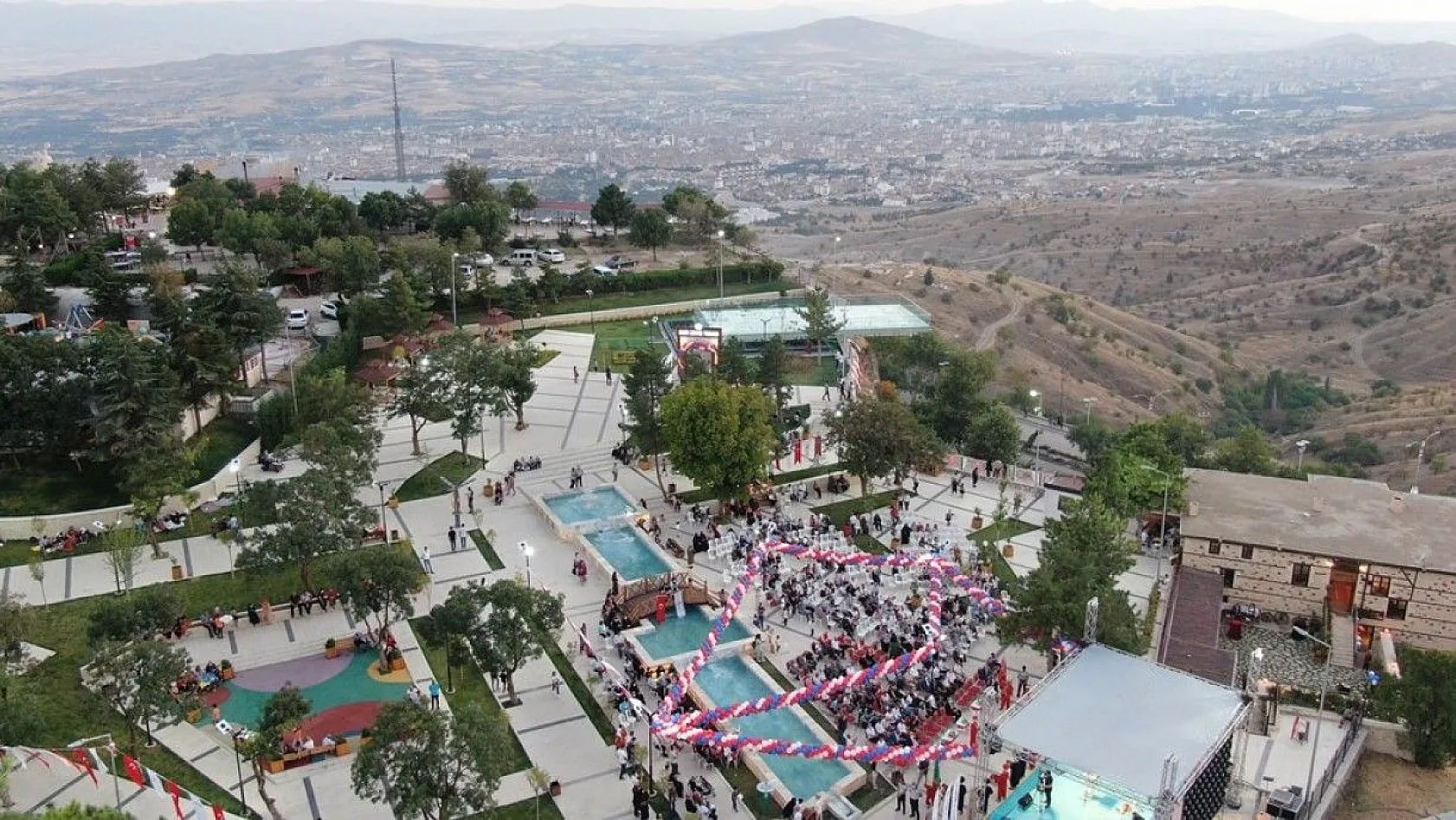 Cam Seyir Terası açıldı