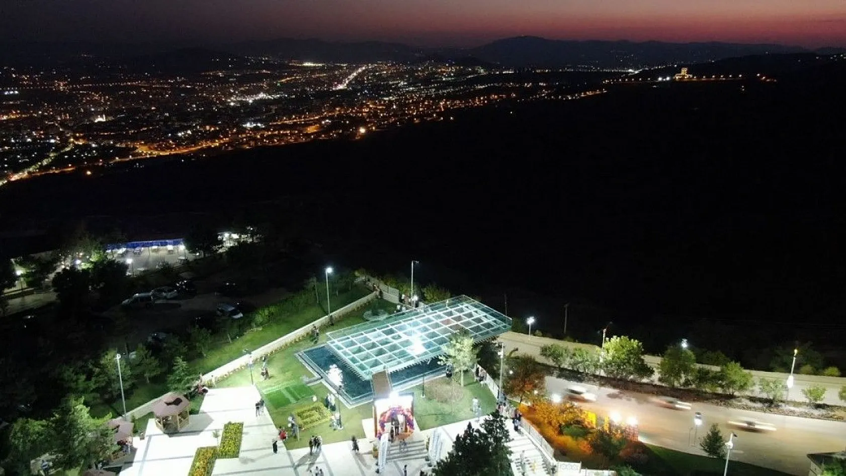 Cam Seyir Terası açıldı