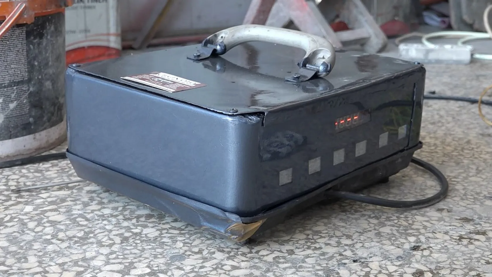 Sanayi ustalarından faturalarda tasarruf sağlayacak cihaz