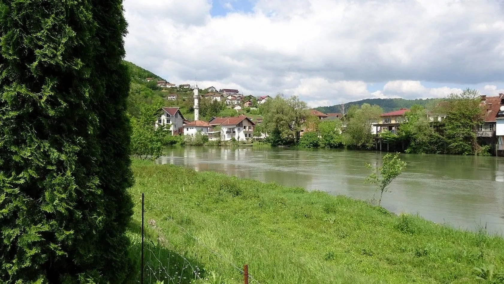 Bosna-Hersek'te ilkbahar güzelliği