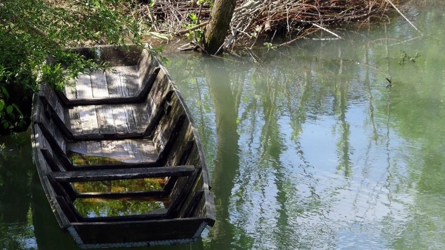 Bosna-Hersek'te ilkbahar güzelliği