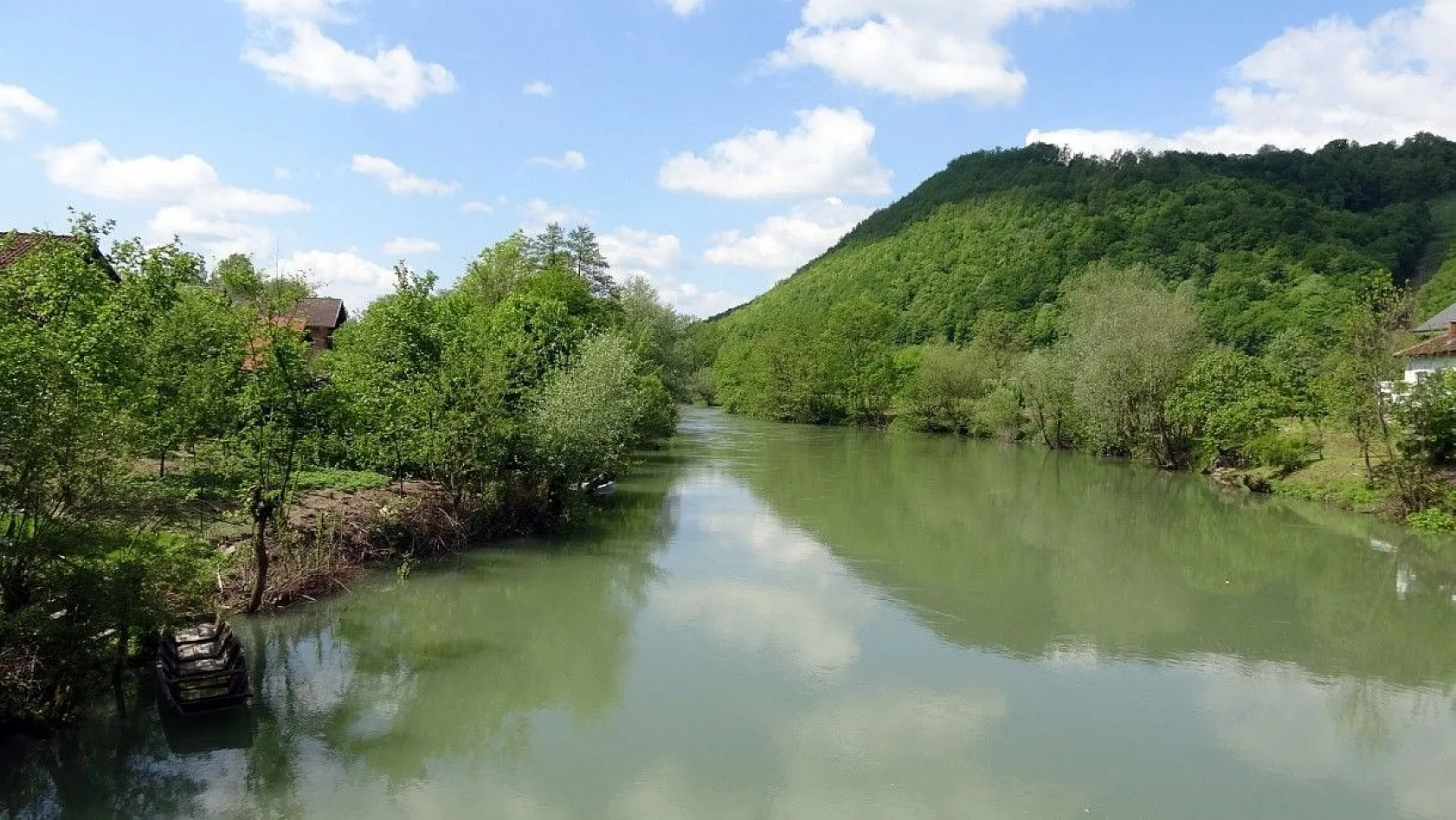 Bosna-Hersek'te ilkbahar güzelliği