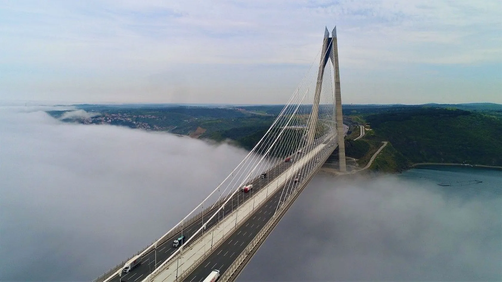 Yavuz Sultan Selim köprüsünden masalsı görüntüler