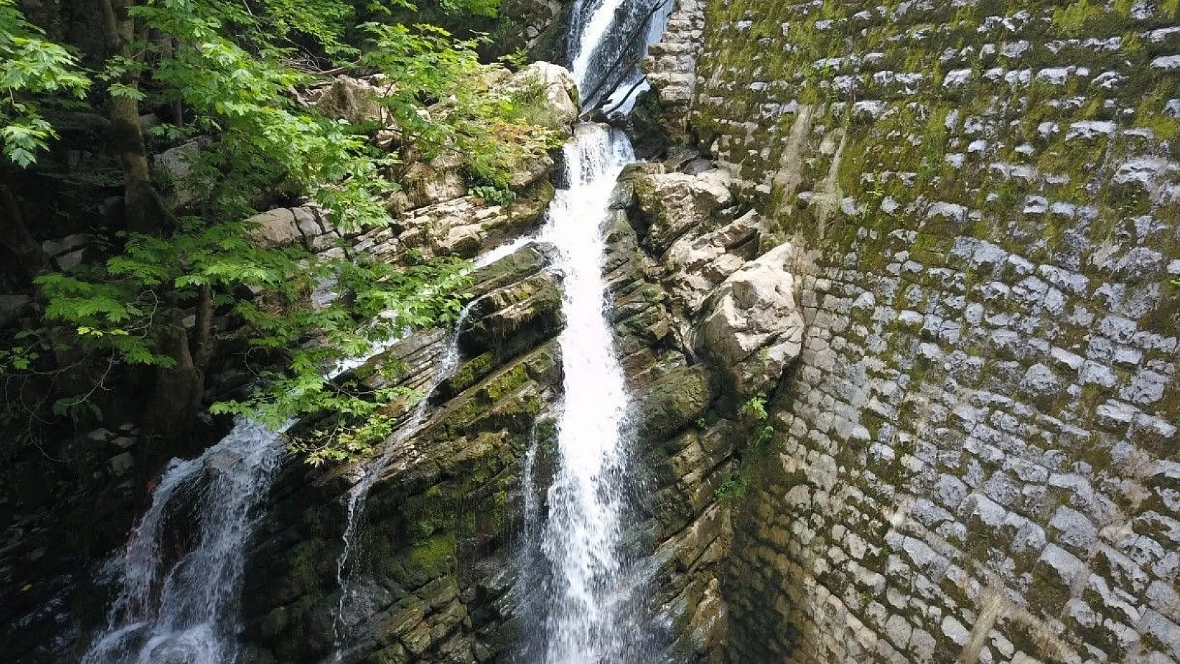 Sakarya'nın gizli cenneti Maden Deresi'ne büyük ilgi