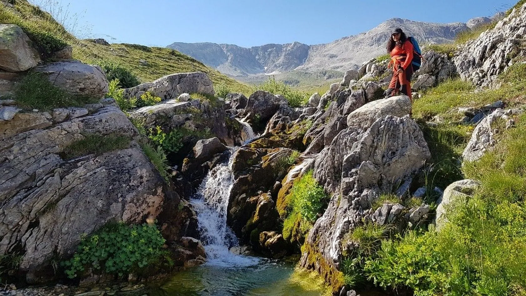 Uludağ'ın göl ve şelaleleri hayran bırakıyor