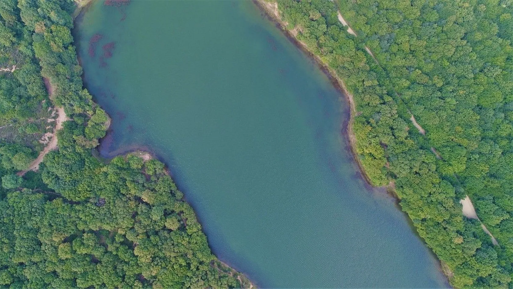 Göktürk Gölet'i manzarası ile kendine hayran bırakıyor