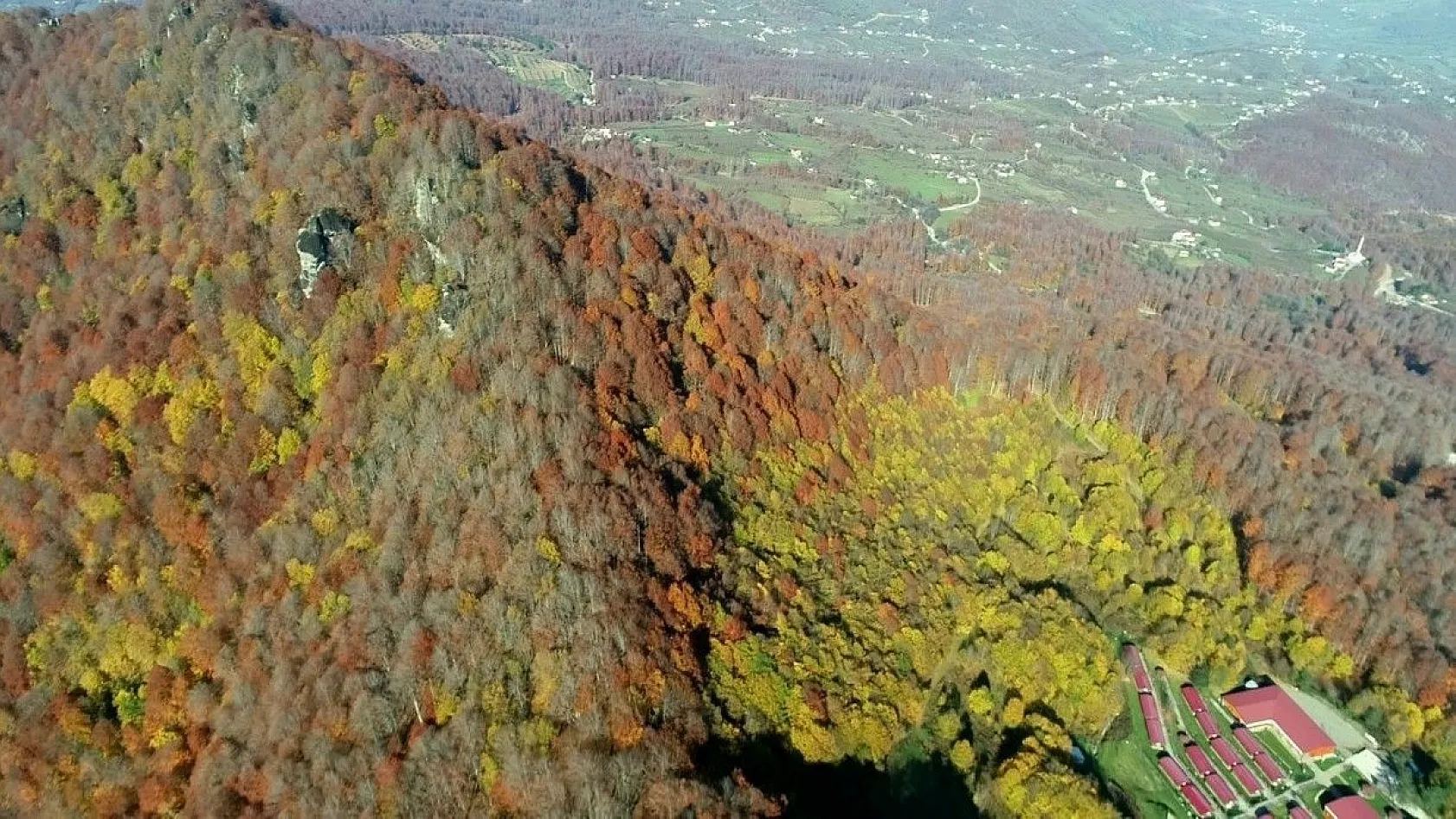 Nebiyan Dağı sonbaharda bir başka güzel