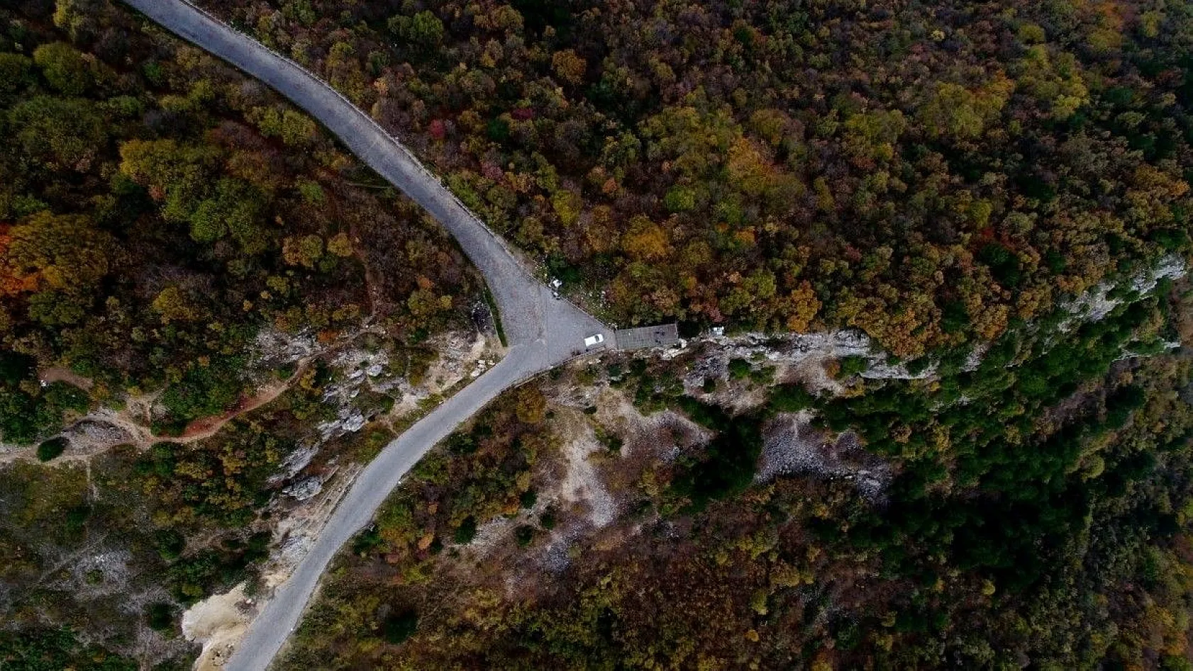 Uludağ'ın eteklerindeki Zeyniler'de sonbahar