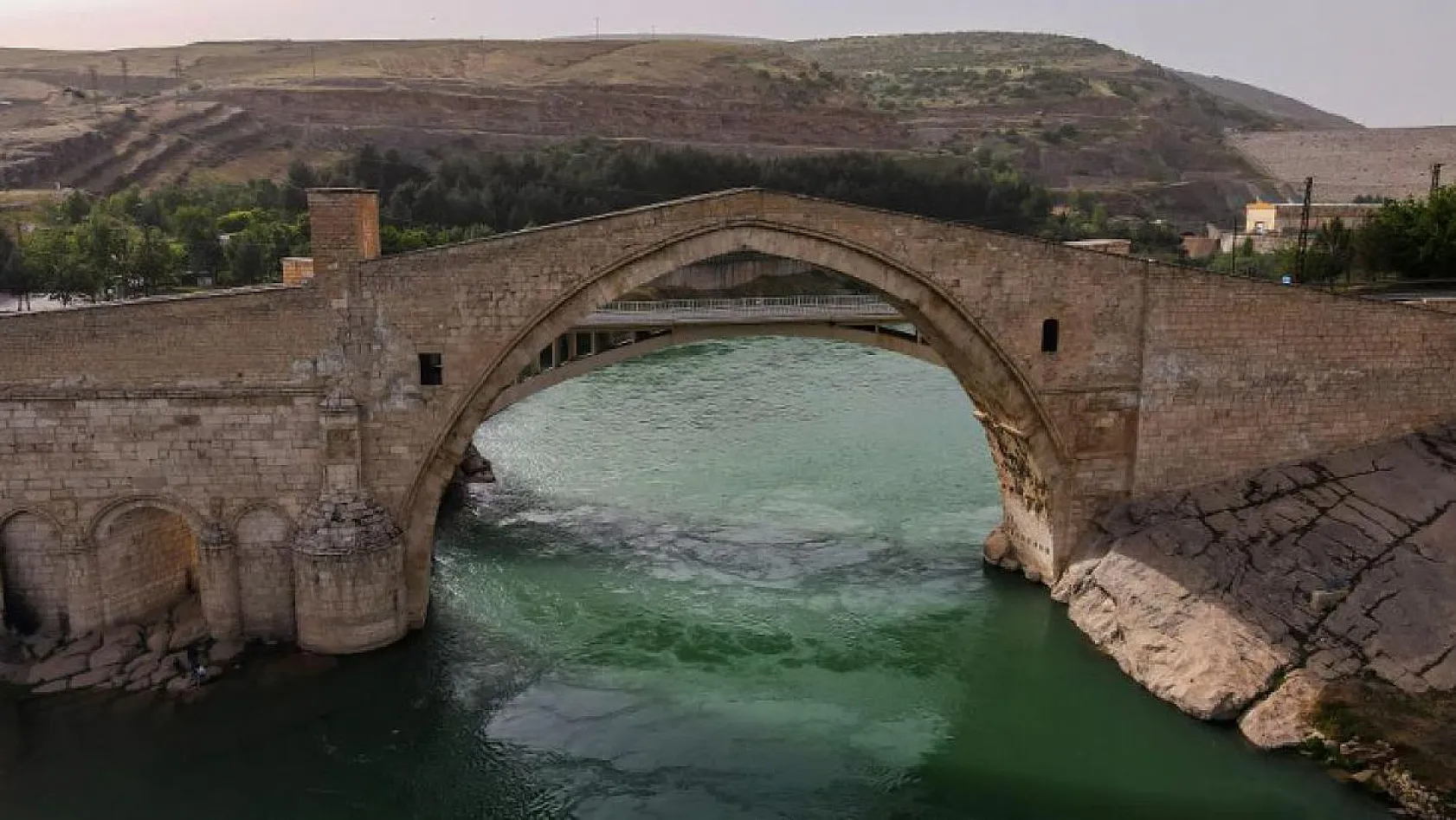 Elazığlı öğretmenin çektiği görüntüler hayranlık uyandırdı