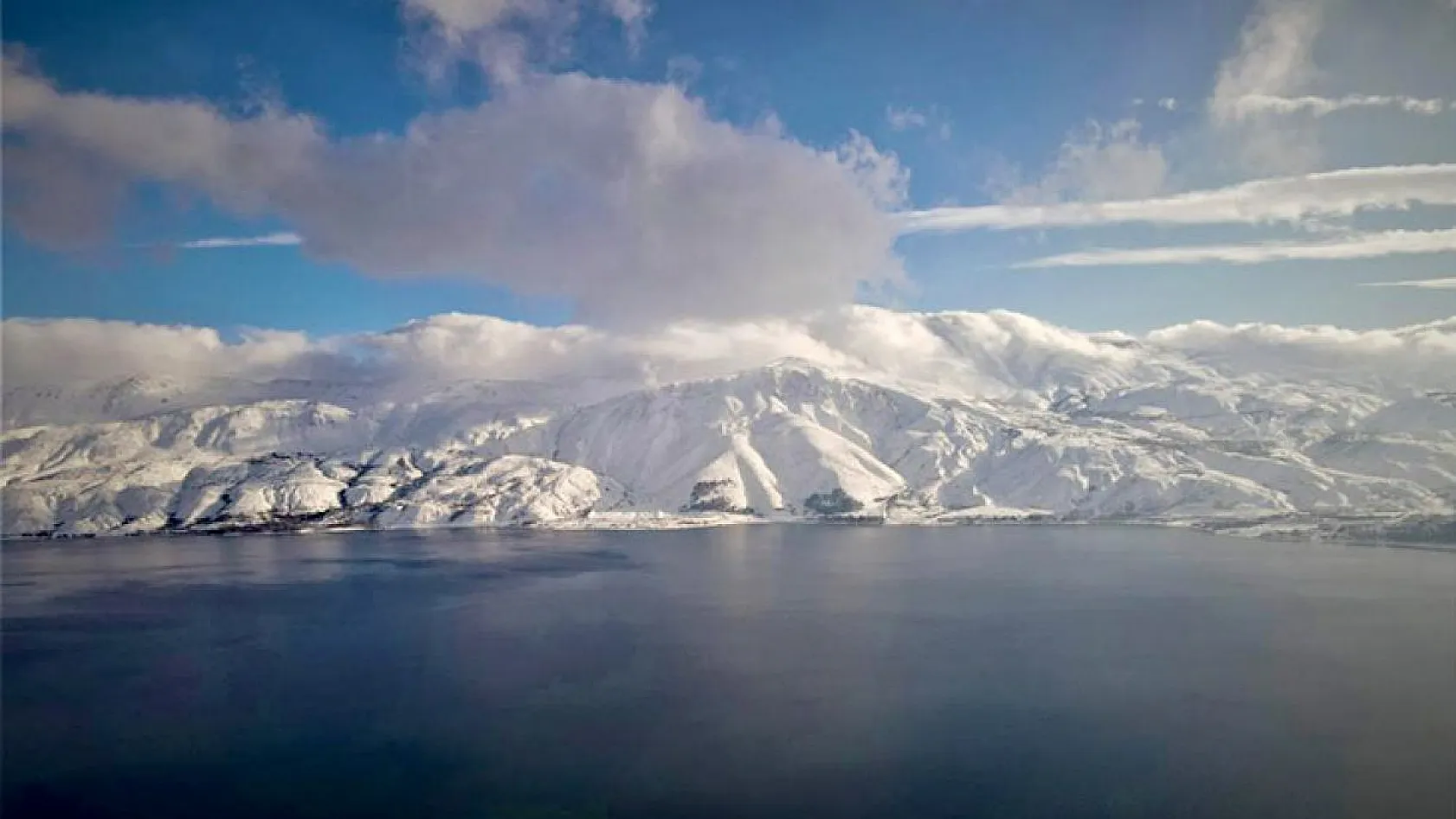 Doğunun gizli denizi Hazar Gölü'nde kış güzelliği