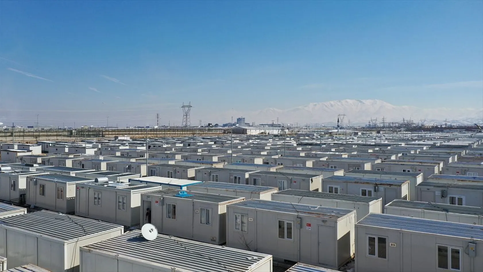 Malatya'daki dev konteyner kent havadan görüntülendi