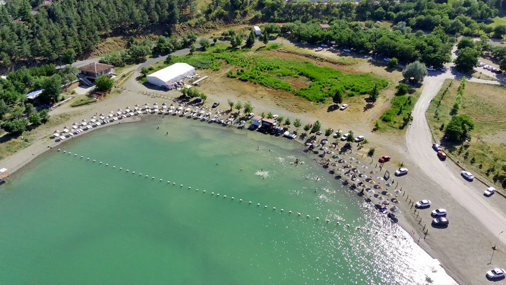 Hazar Gölü, bayramda tatilcilerin doğudaki tercihi olacak