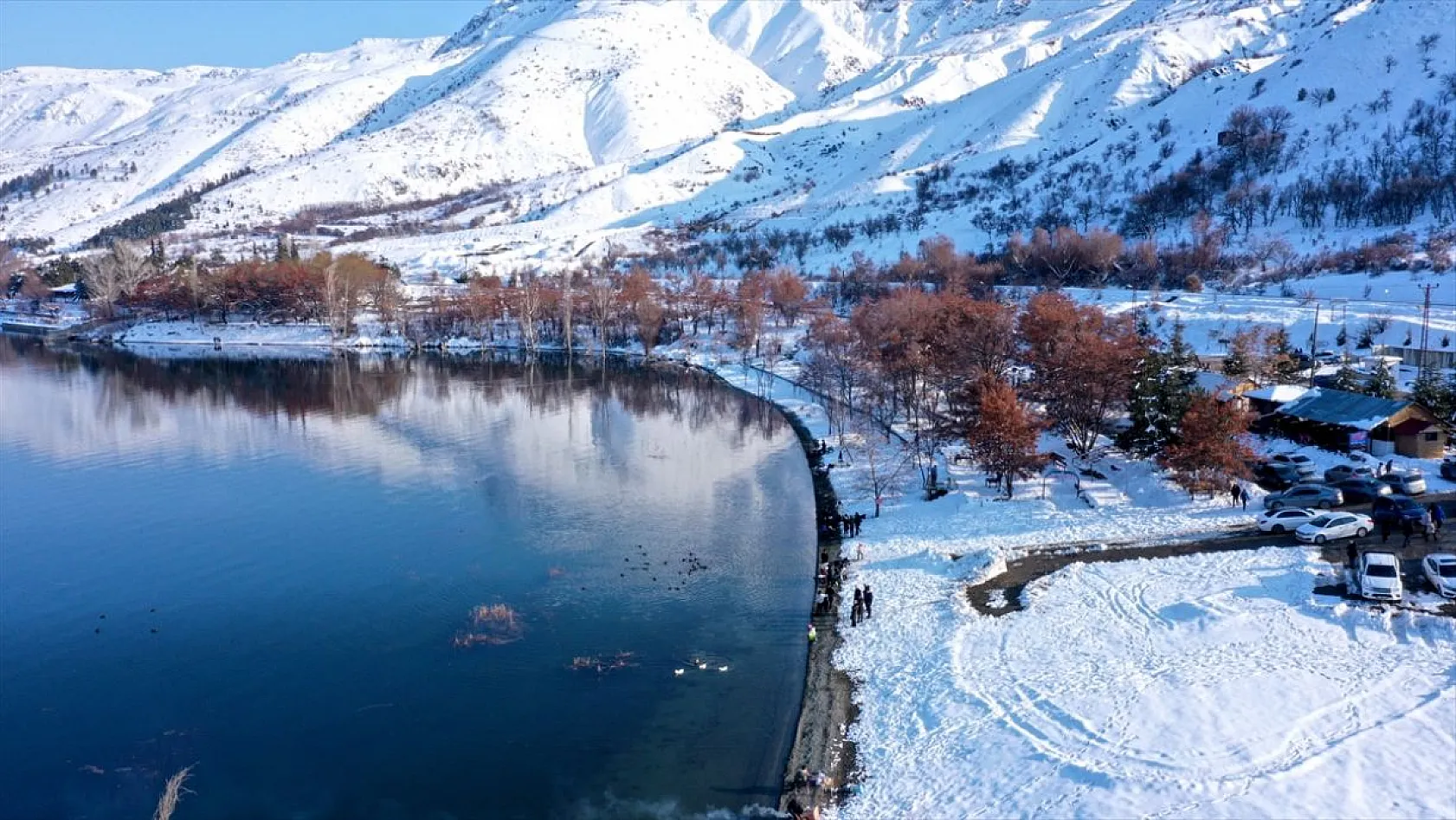 Hazar Gölü havadan görüntülendi