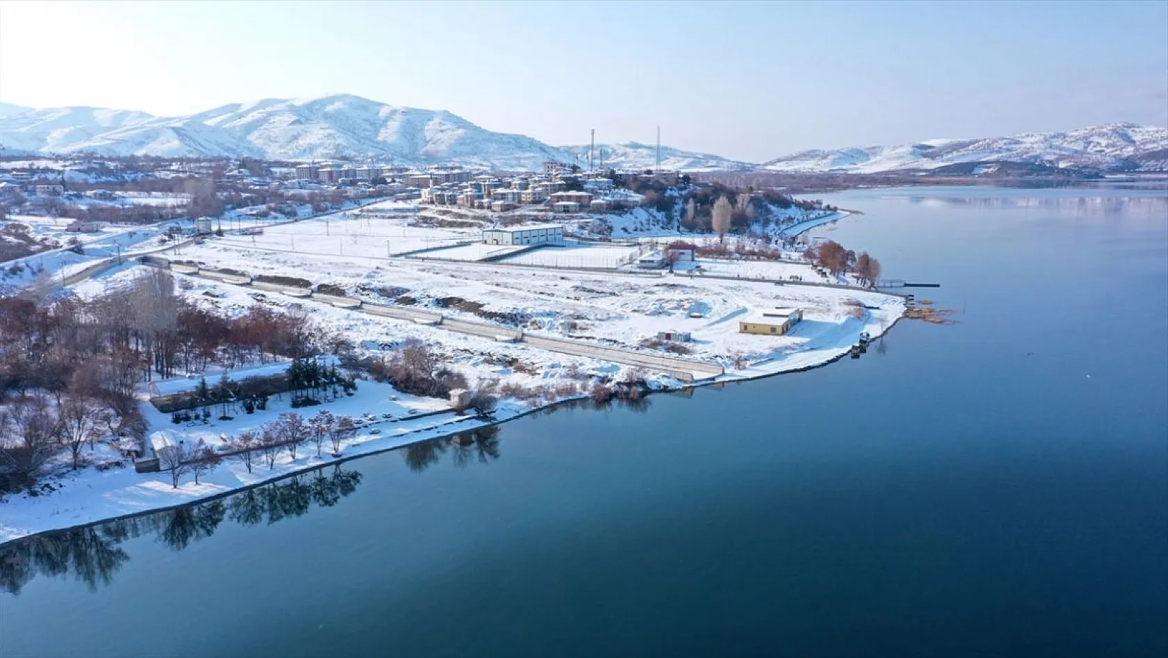 Hazar Gölü havadan görüntülendi