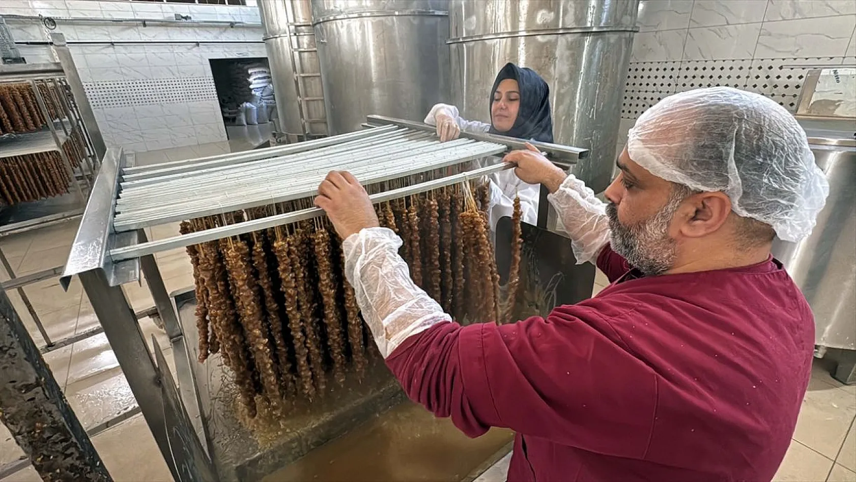Gelin geldi, eşinin işini büyüttü