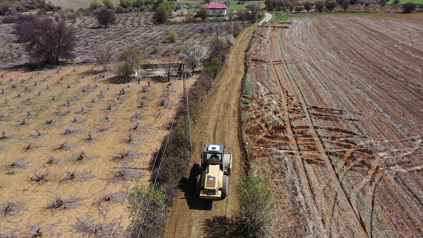 Sel ve heyelan mağdurlarına yardım mesaisi