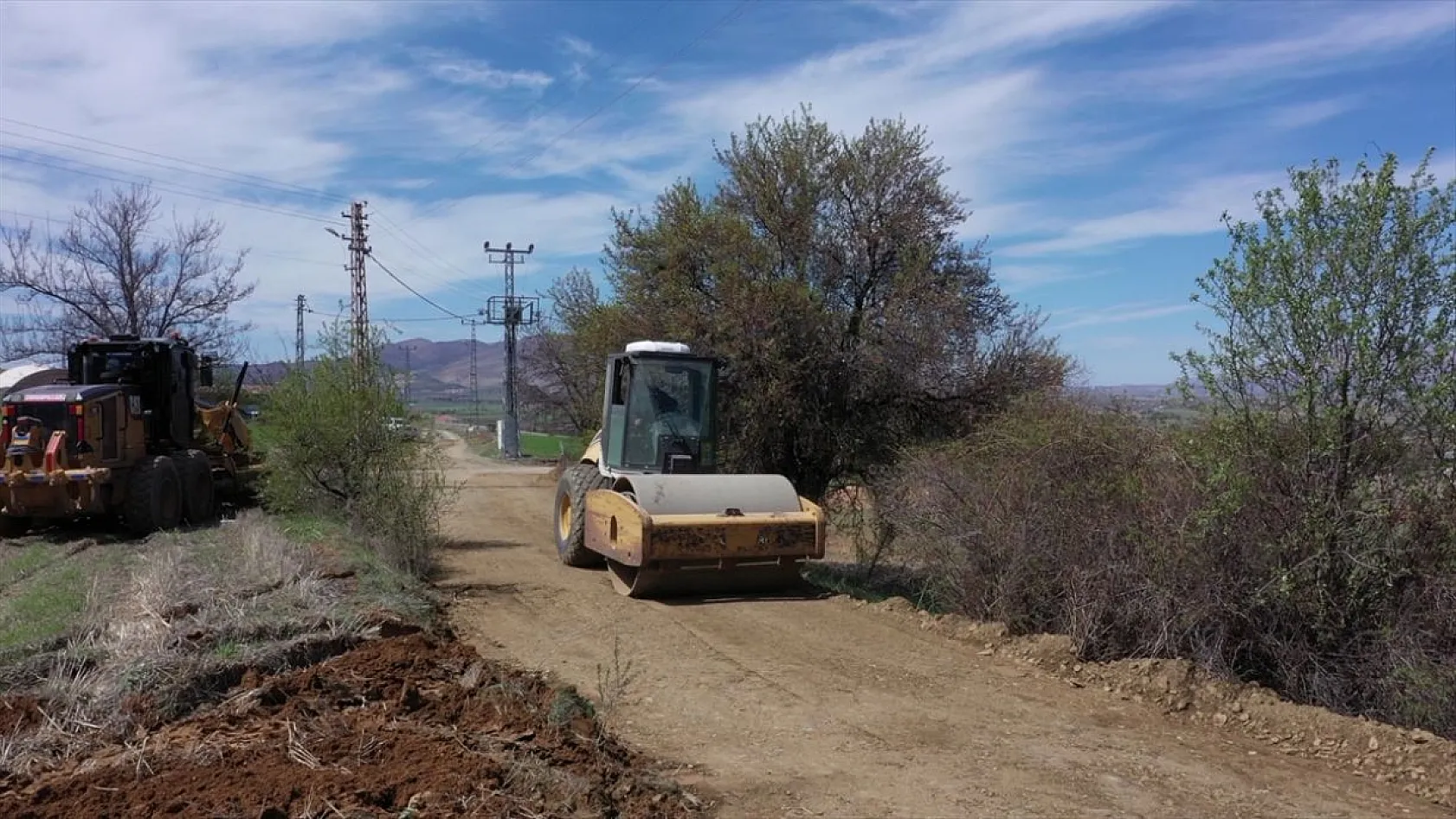 Sel ve heyelan mağdurlarına yardım mesaisi