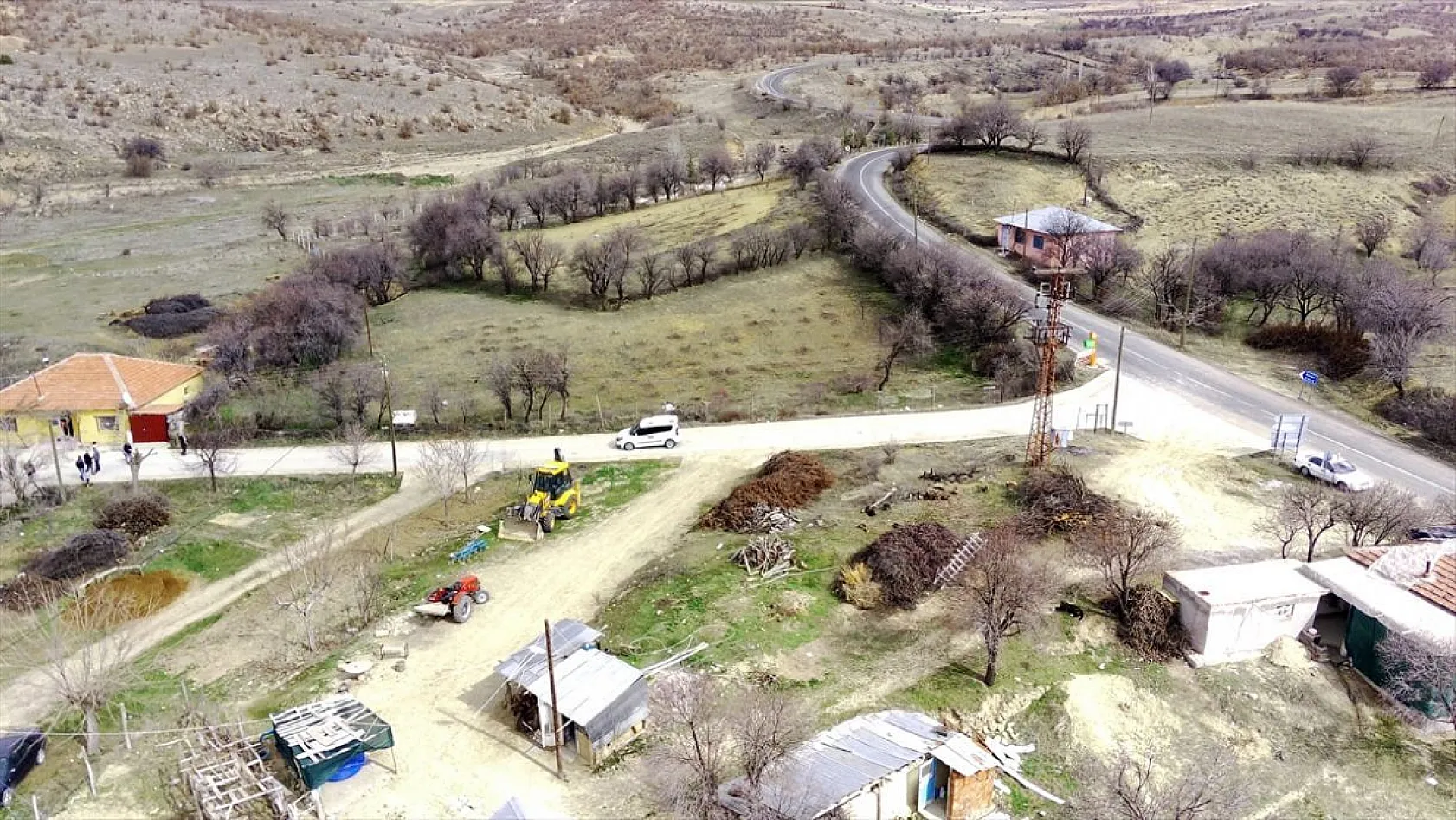 Kırsaldaki depremzedelere gezici sağlık hizmeti