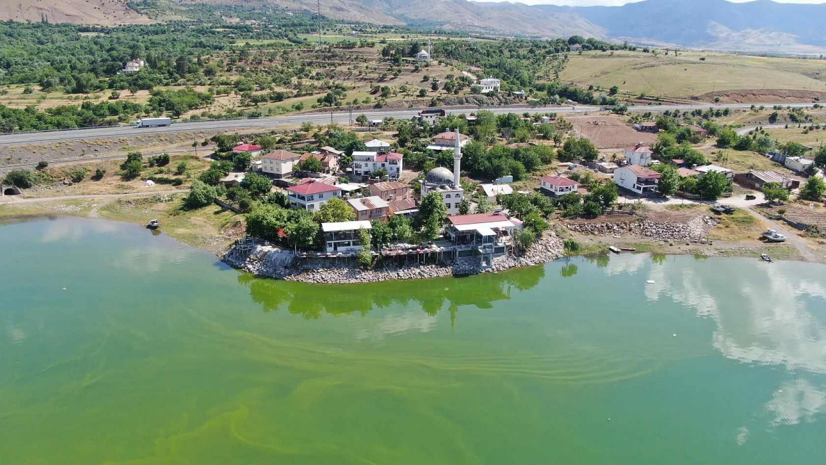 Elazığ'ın saklı cenneti göz kamaştırıyor