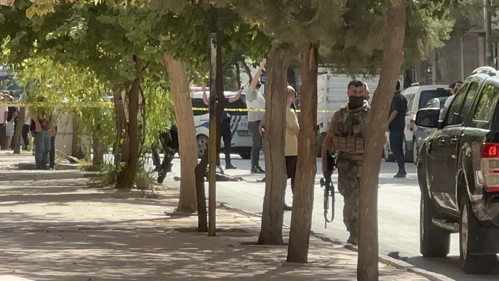 Elazığ'da sokak ortasında dehşet!