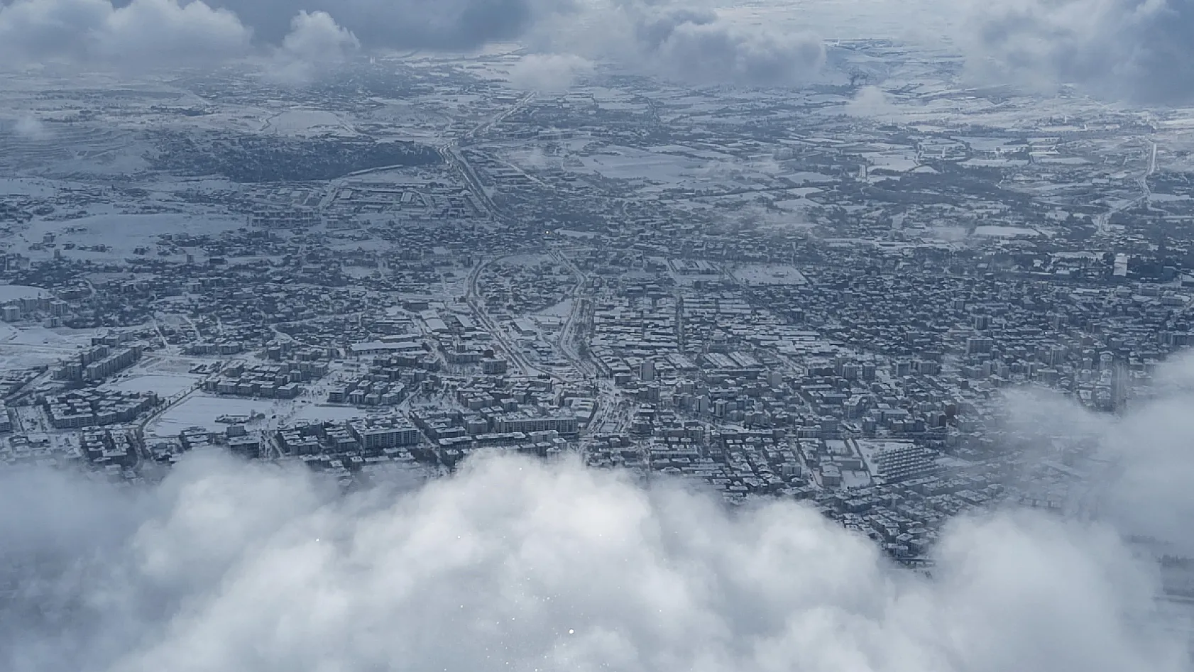 Elazığ'da kış manzaraları havadan görüntülendi