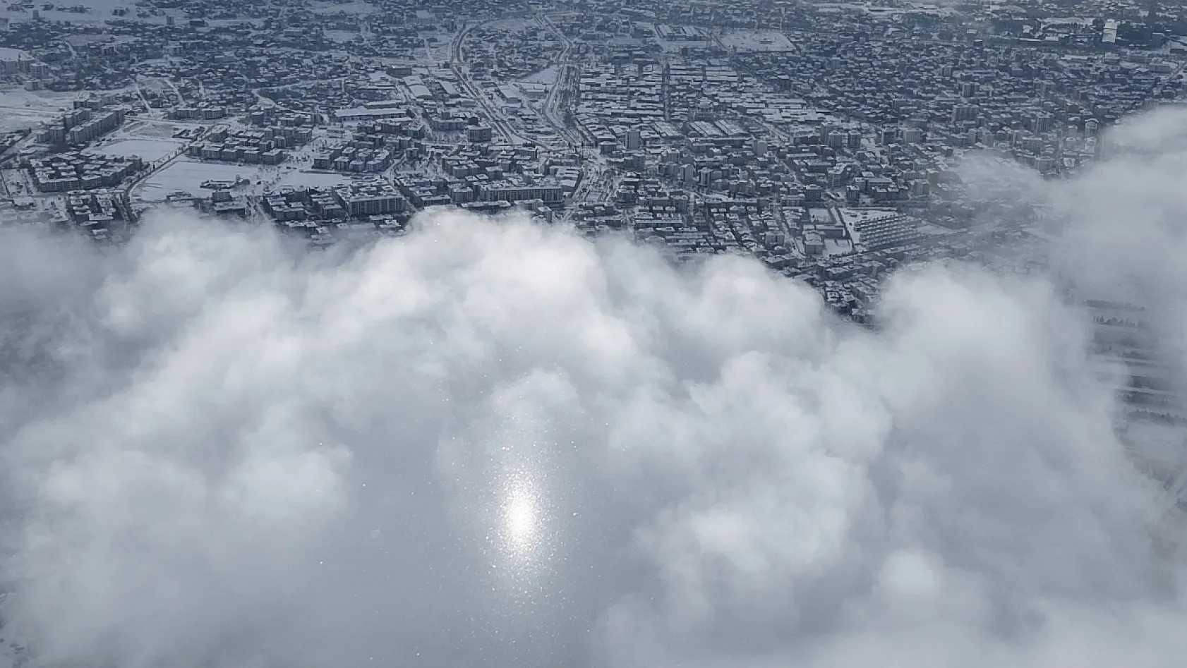 Elazığ'da kış manzaraları havadan görüntülendi