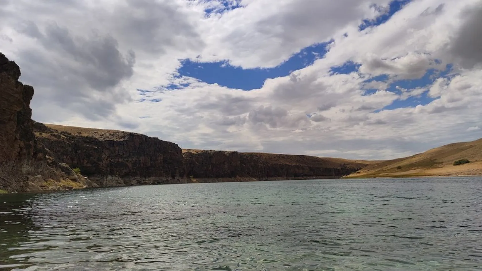 Saklıkapı ve Karaleylek kanyonları doğa tutkunlarını ağırlıyor