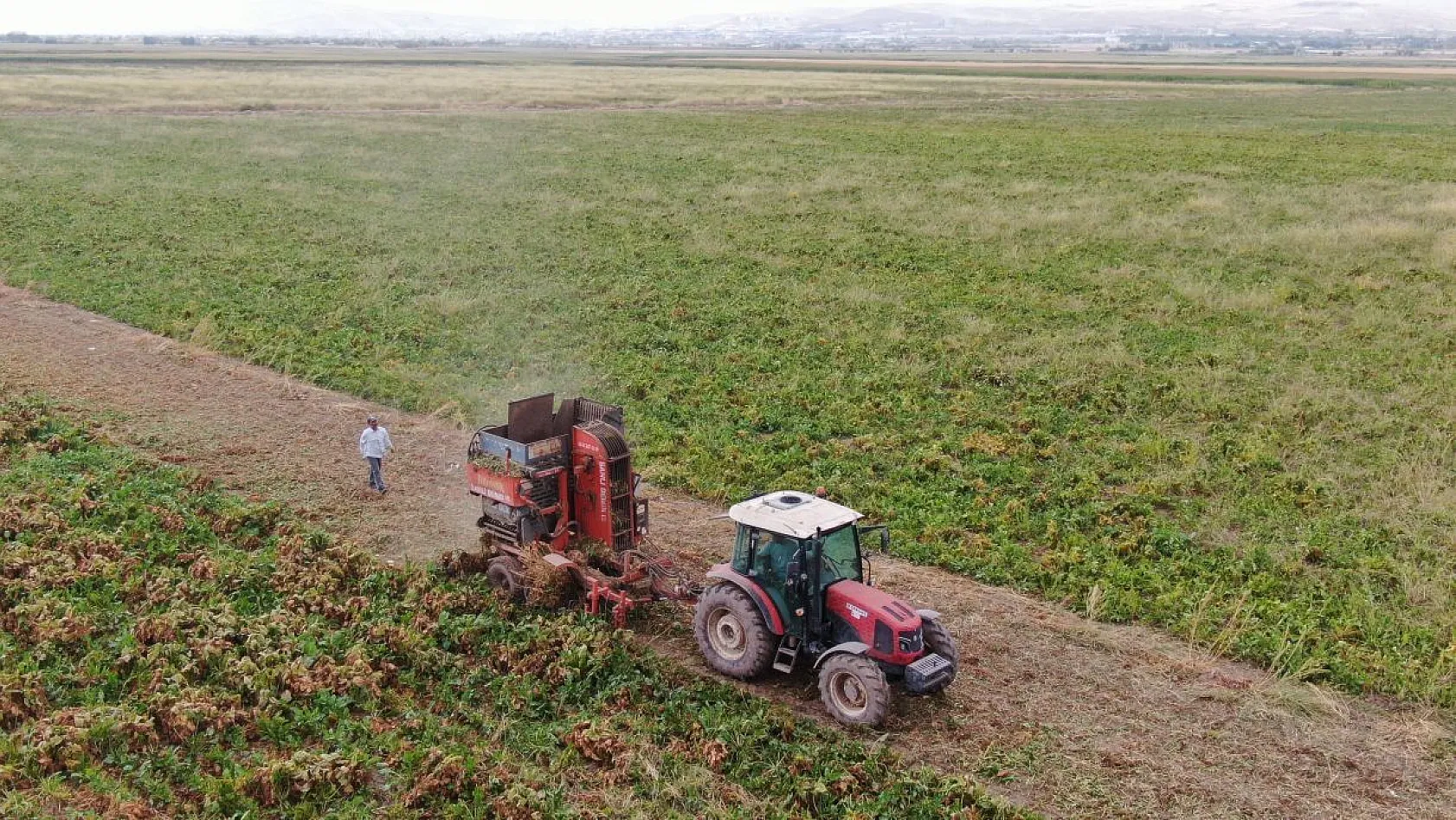 Çiftçiler taban fiyatından memnun
