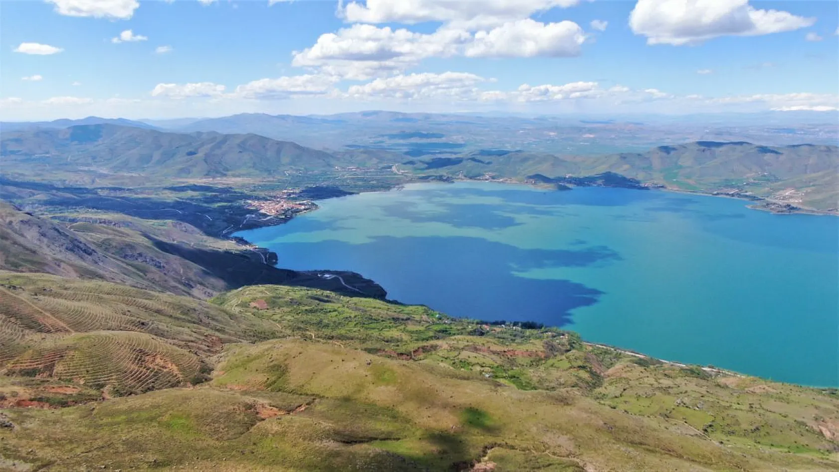 Doğal güzellikleriyle Sivrice, misafirlerini bekliyor