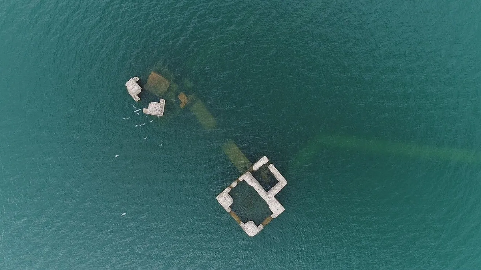 Sular yükseldi, 'Batık Şehir' görünmez hale geldi