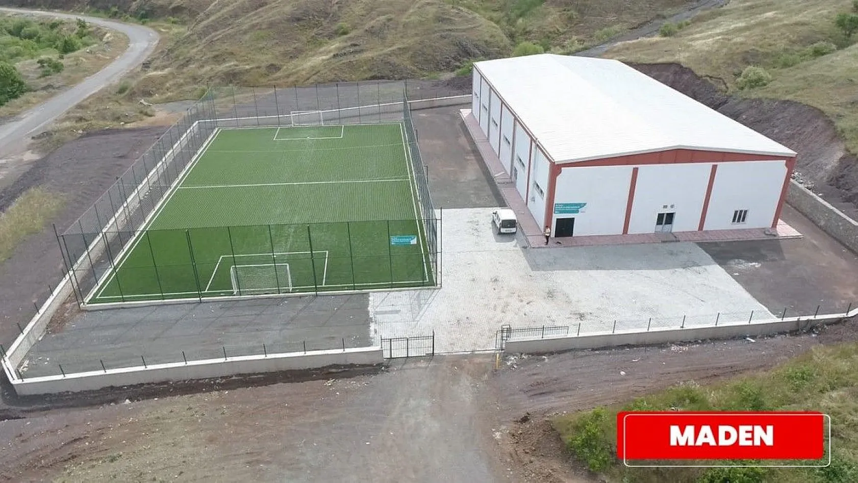 10 ilçeye spor salonu yapıldı