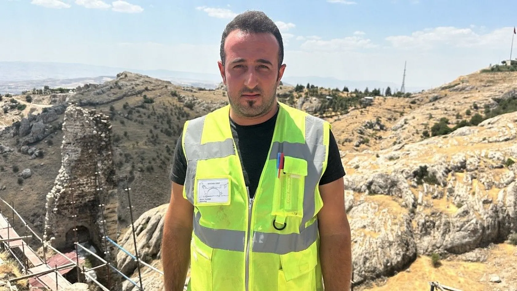 Harput Kalesi'nde restorasyon çalışmaları sürüyor