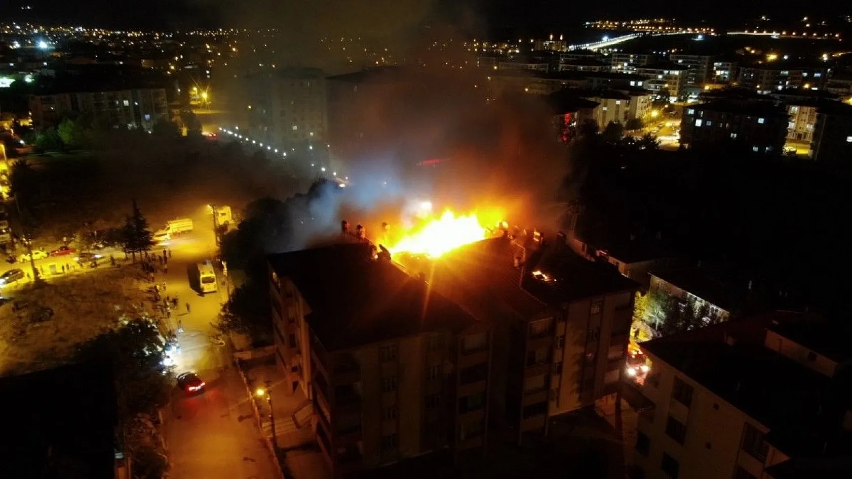 Elazığ'da korkutan yangın!