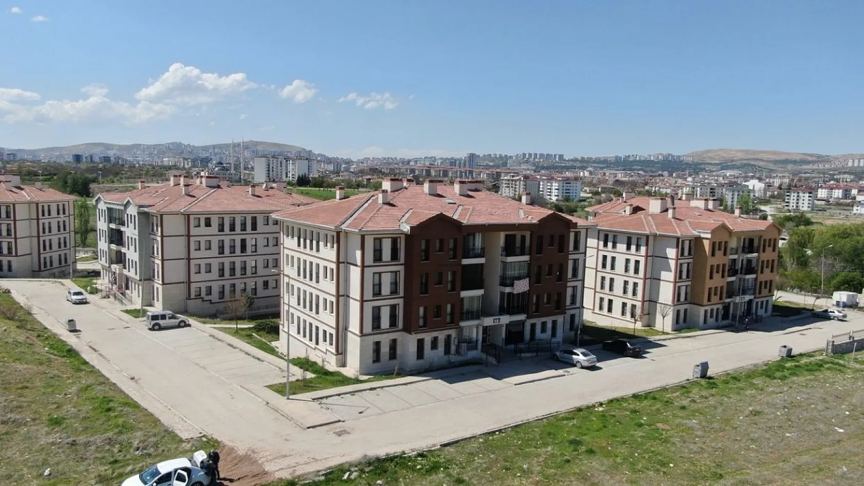 Elazığ'da 9 bin TL'lik ev, 15 bin TL'ye kirada